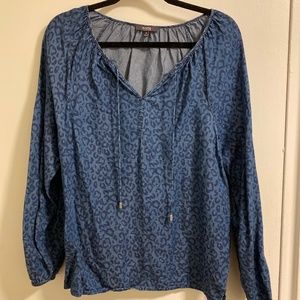 NYDJ  Lyocell Denim Leopard Print Top Sz M